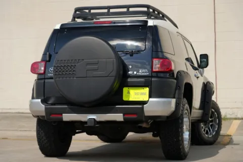More photos of 2008 Toyota FJ Cruiser w/ Convenience Package at Atlanta Best Used Cars, GA