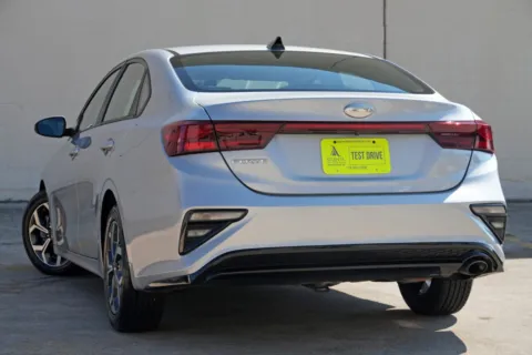 More photos of 2021 Kia Forte LXS at Atlanta Best Used Cars, GA