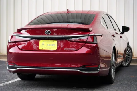 More photos of 2023 Lexus ES 300h Luxury at Atlanta Best Used Cars, GA