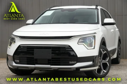 White 2023 Kia Niro EX Touring for sale in Peachtree Corners, GA