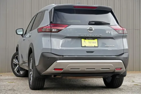 More photos of 2021 Nissan Rogue Platinum at Atlanta Best Used Cars, GA