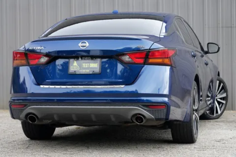 More photos of 2020 Nissan Altima 2.5 SR at Atlanta Best Used Cars, GA