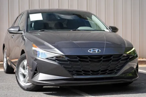 Photos of 2022 Hyundai Elantra SE for sale in Peachtree Corners, GA at Atlanta Best Used Cars