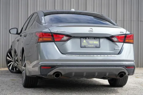 More photos of 2022 Nissan Altima 2.0 SR at Atlanta Best Used Cars, GA