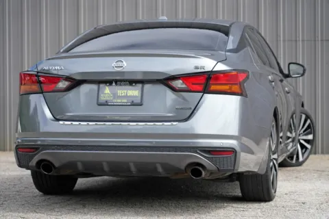 More photos of 2022 Nissan Altima 2.0 SR at Atlanta Best Used Cars, GA