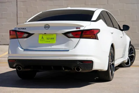 More photos of 2023 Nissan Altima 2.5 SR w/ Premium Package at Atlanta Best Used Cars, GA