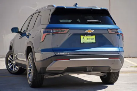 More photos of 2025 Chevrolet Equinox FWD LT w/ Convenience Package at Atlanta Best Used Cars, GA