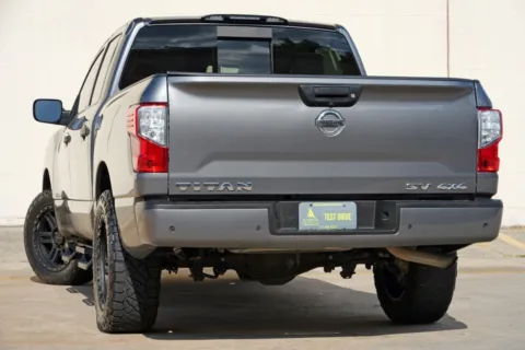 More photos of 2021 Nissan Titan SV w/ Convenience Package at Atlanta Best Used Cars, GA