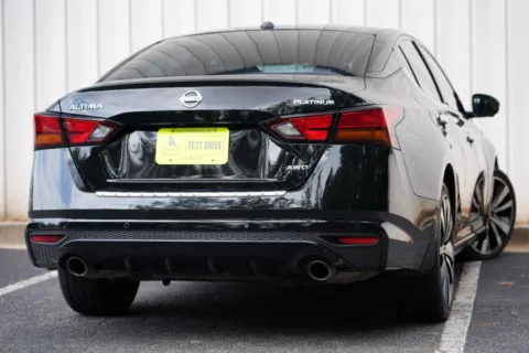 More photos of 2021 Nissan Altima 2.5 Platinum at Atlanta Best Used Cars, GA
