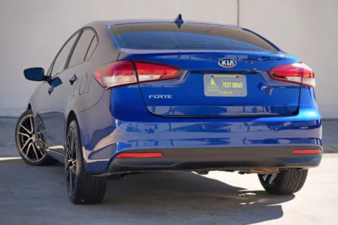 More photos of 2017 Kia Forte LX at Atlanta Best Used Cars, GA
