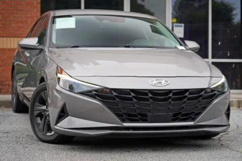 Photos of 2022 Hyundai Elantra SEL w/ Convenience Package for sale in Peachtree Corners, GA at Atlanta Best Used Cars