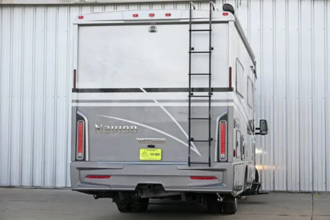 More photos of 2021 Mercedes-Benz Sprinter Cab Chassis w/ Premium Plus, Driver Convenience & Comfort Plus Packages at DRIVE A DREAM, GA