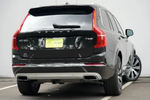 More photos of 2020 Volvo XC90 Inscription at DRIVE A DREAM, GA