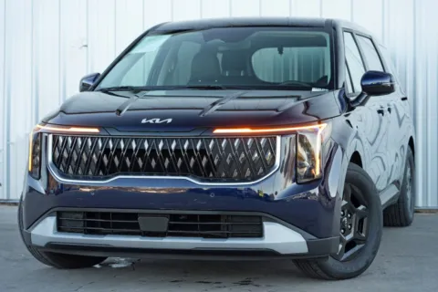 Another view of 2025 Kia Carnival LXS for sale in Marietta, GA at DRIVE A DREAM