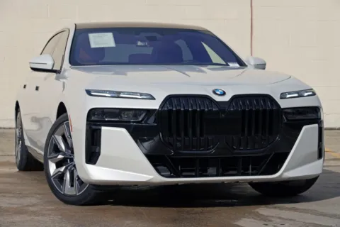 More photos of 2023 BMW 7 Series 760i xDrive w/ Executive, M Sport & Luxury Rear Seating Packages at DRIVE A DREAM, GA
