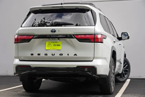 More photos of 2023 Toyota Sequoia Platinum at DRIVE A DREAM, GA