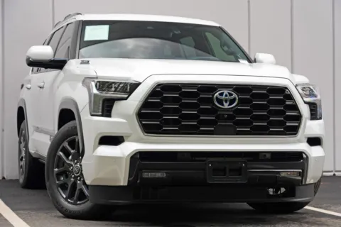 More photos of 2023 Toyota Sequoia Platinum at DRIVE A DREAM, GA