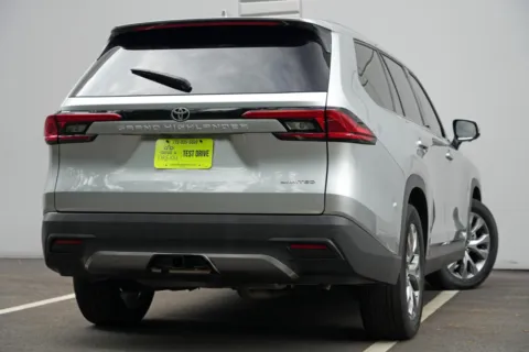 More photos of 2024 Toyota Grand Highlander Limited at DRIVE A DREAM, GA