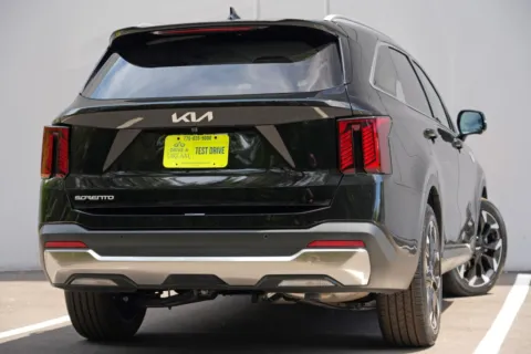 More photos of 2024 Kia Sorento SX at DRIVE A DREAM, GA