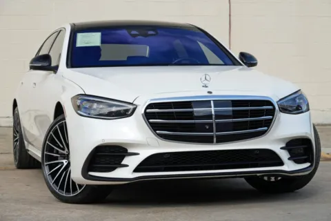 More photos of 2022 Mercedes-Benz S-Class S 500 w/ AMG Line & Night Packages at DRIVE A DREAM, GA