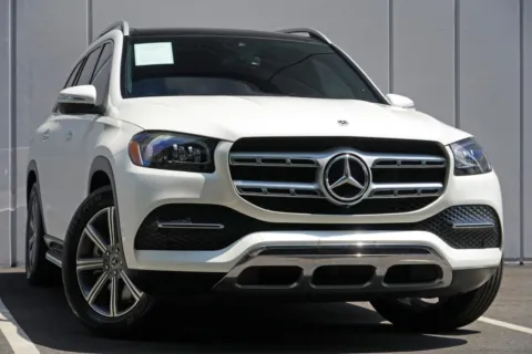 More photos of 2022 Mercedes-Benz GLS 450 w/ Warmth & Comfort Package at DRIVE A DREAM, GA