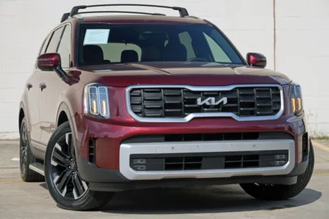 More photos of 2024 Kia Telluride SX at DRIVE A DREAM, GA