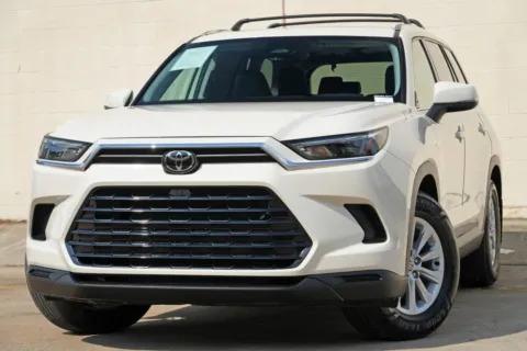 Another view of 2024 Toyota Grand Highlander XLE for sale in Marietta, GA at DRIVE A DREAM