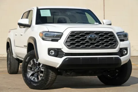 More photos of 2023 Toyota Tacoma TRD Off Road at DRIVE A DREAM, GA