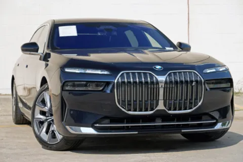 More photos of 2023 BMW i7 xDrive60 w/ Executive, Driving & Parking Assist Packages at DRIVE A DREAM, GA