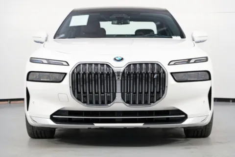 More photos of 2023 BMW i7 xDrive60 w/ Driving Assist Pro & Parking Assist Packages at DRIVE A DREAM, GA