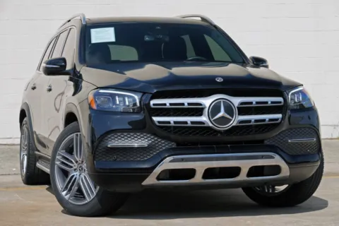 More photos of 2022 Mercedes-Benz GLS 450 at DRIVE A DREAM, GA