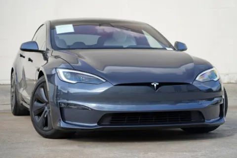 More photos of 2022 Tesla Model S at DRIVE A DREAM, GA