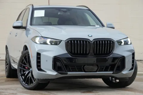More photos of 2024 BMW X5 sDrive40i w/ M Sport, Premium & Parking Assist Packages at DRIVE A DREAM, GA