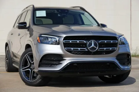 More photos of 2023 Mercedes-Benz GLS 450 w/ AMG Line & Night Packages at DRIVE A DREAM, GA