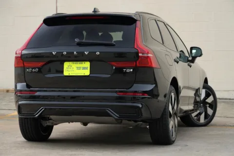 More photos of 2025 Volvo XC60 Plug-In Hybrid Plus at DRIVE A DREAM, GA