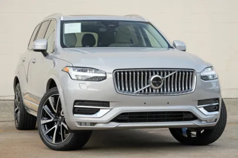 More photos of 2025 Volvo XC90 Plus at DRIVE A DREAM, GA