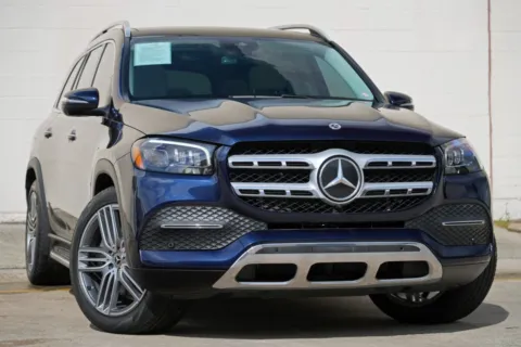 More photos of 2022 Mercedes-Benz GLS 450 at DRIVE A DREAM, GA
