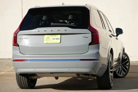 More photos of 2025 Volvo XC90 Plug-In Hybrid Ultra at DRIVE A DREAM, GA
