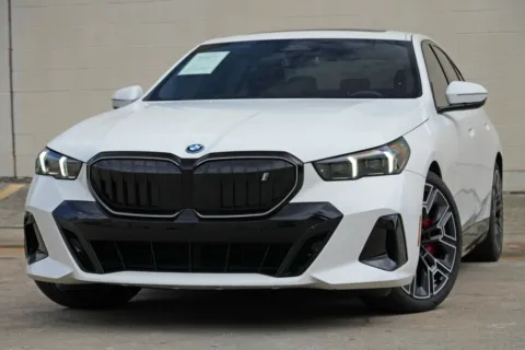 Another view of 2025 BMW i5 eDrive40 w/ M Sport Package for sale in Marietta, GA at DRIVE A DREAM