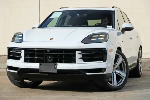 Another view of 2024 Porsche Cayenne E-Hybrid w/ Premium Plus Package for sale in Marietta, GA at DRIVE A DREAM