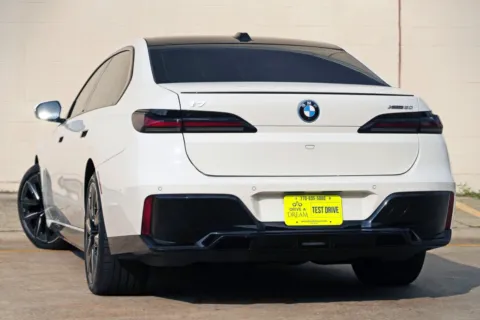 More photos of 2024 BMW i7 xDrive60 w/ Premium & M Sport Packages at DRIVE A DREAM, GA