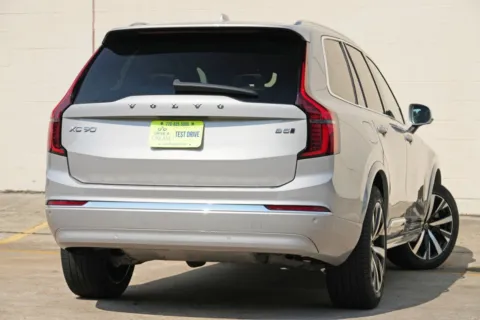 More photos of 2025 Volvo XC90 Core at DRIVE A DREAM, GA