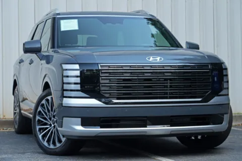 More photos of 2026 Hyundai Palisade Hybrid Calligraphy at DRIVE A DREAM, GA