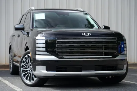 More photos of 2026 Hyundai Palisade Calligraphy at DRIVE A DREAM, GA