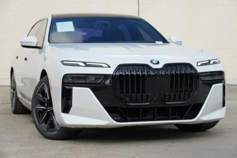 More photos of 2023 BMW 7 Series 740i w/ M Sport Pro, Driving & Parking Assist Packages at DRIVE A DREAM, GA