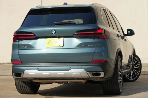 More photos of 2025 BMW X5 sDrive40i w/ Premium & Parking Assist Packages at DRIVE A DREAM, GA