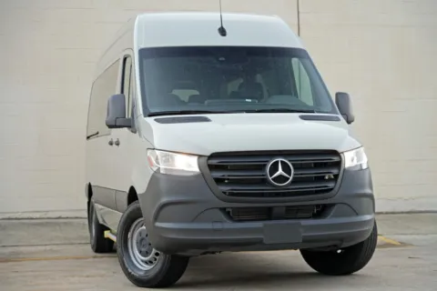More photos of 2022 Mercedes-Benz Sprinter Passenger Van w/ Premium & Driver Convenience Packages at DRIVE A DREAM, GA