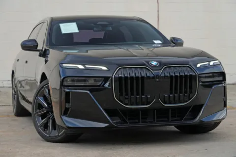 More photos of 2024 BMW 7 Series 740i w/ M Sport & Premium Packages at DRIVE A DREAM, GA