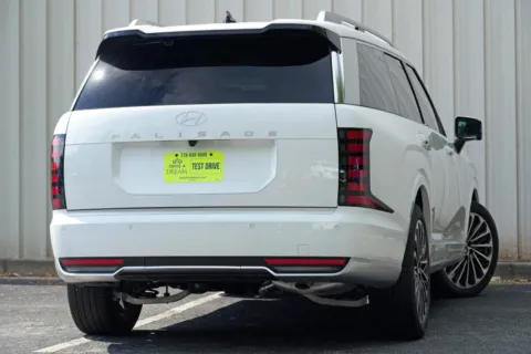 More photos of 2026 Hyundai Palisade Calligraphy at DRIVE A DREAM, GA