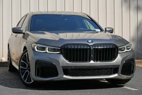 More photos of 2022 BMW 7 Series 740i w/ M Sport & Premium Packages at DRIVE A DREAM, GA